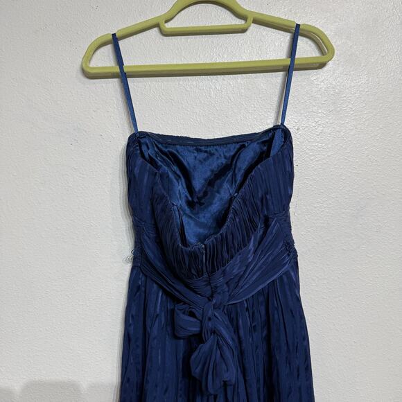 BCBGMaxazria Navy Silk Strapless Cocktail Midi Dress Sz 4 - Picture 3 of 11